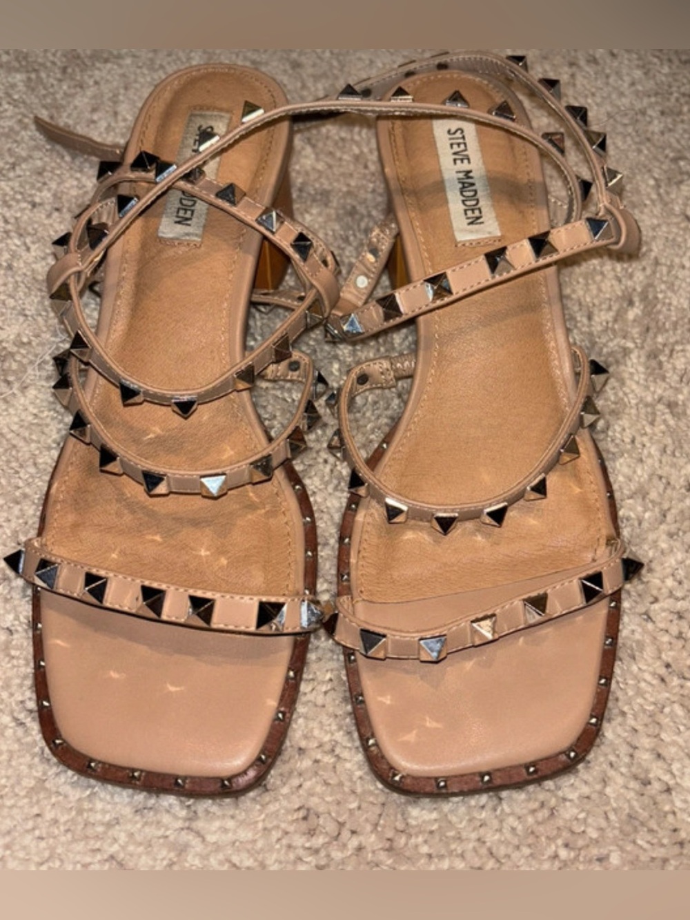 Steve Madden Impel Nude Leather Studded Strappy Block Heel Sandals Size 8